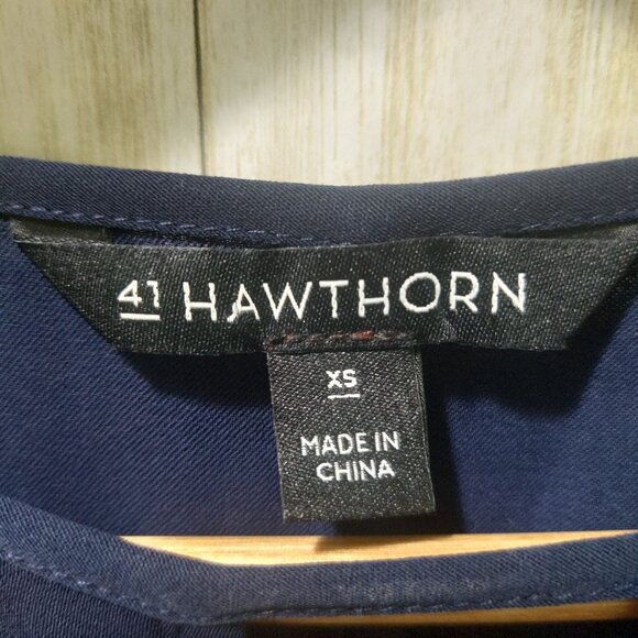 41 Hawthorn Navy Blue Blouse W/ Eyelet Sleeve Detail Size XS - Picture 5 of 9